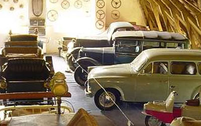 Pořežany - muzeum historických vozidel